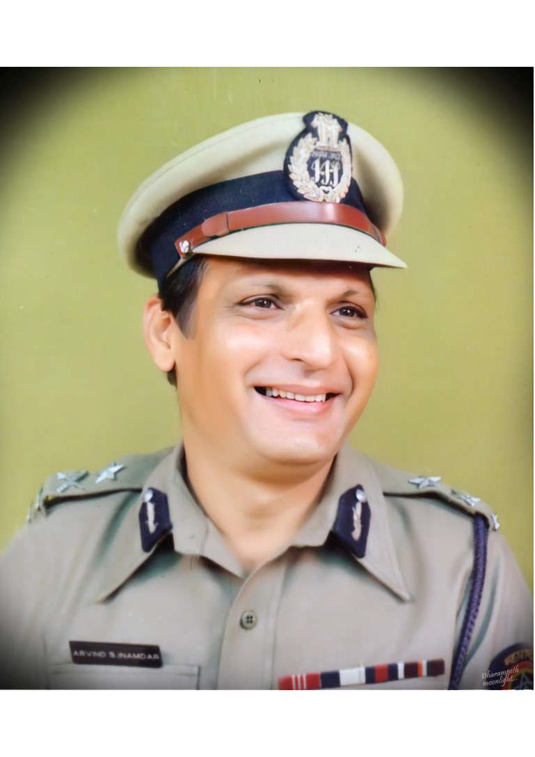 श्री ए.एस. इनामदार